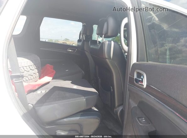 1C4RJFBG0JC127560 2018 JEEP GRAND CHEROKEE White VIN կոդի պիտակի տեսք