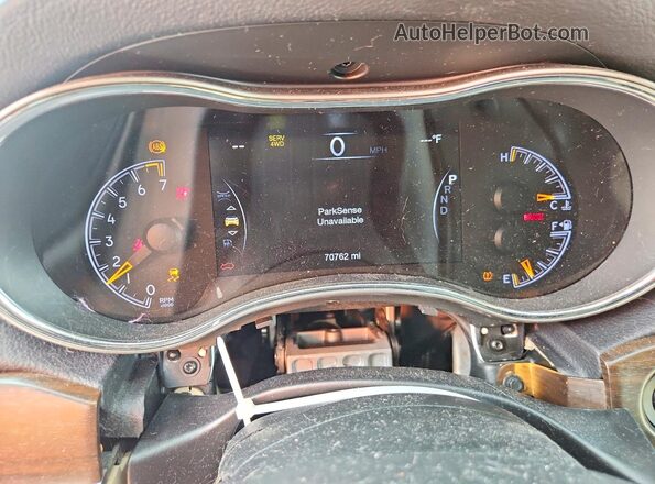 1C4RJFBG0JC400318 2018 JEEP GRAND Черный Вид щитка приборов