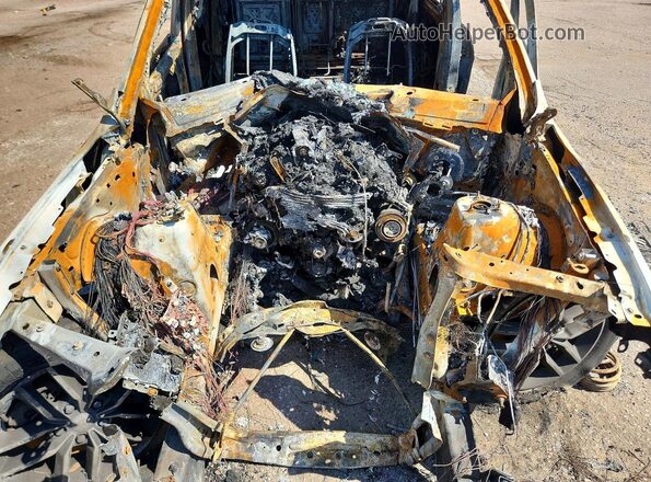 1C4RJFBG1HC769876 2017 JEEP GRAND Burn Widok wnętrza z tyłu