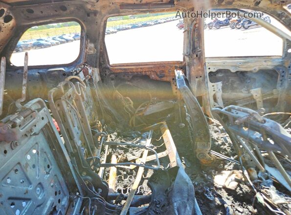 1C4RJFBG1HC769876 2017 JEEP GRAND Burn Widok tylnych siedzeń