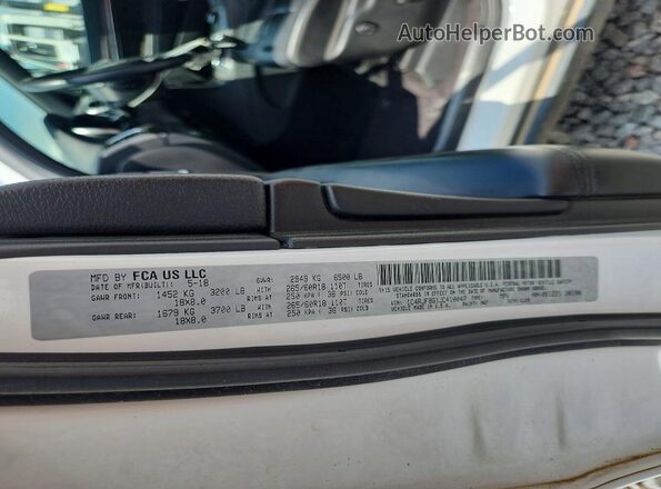 1C4RJFBG1JC410047 2018 JEEP GRAND White VIN sticker view