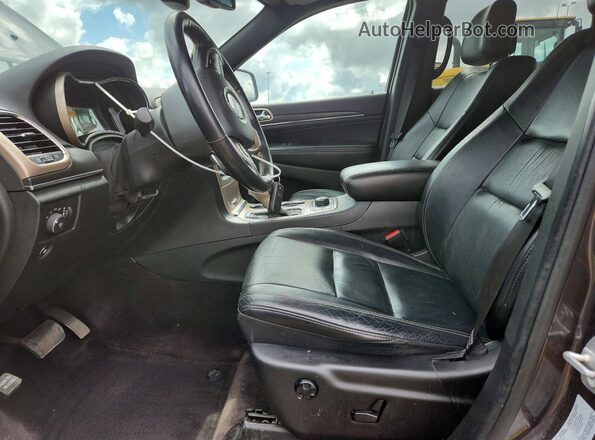 1C4RJFBG2GC443390 2016 JEEP GRAND Charcoal Front interior view
