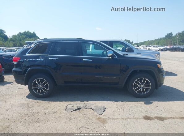 1C4RJFBG3HC964068 2017 JEEP GRAND CHEROKEE Black უკანა სალონის ხედი