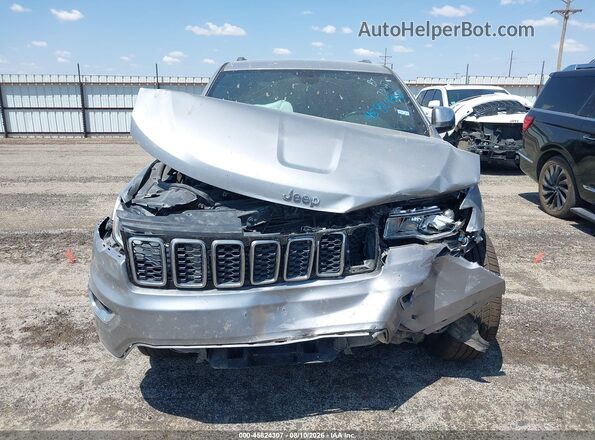 1C4RJFBG3JC303890 2018 JEEP GRAND CHEROKEE Silver წინა ხედი