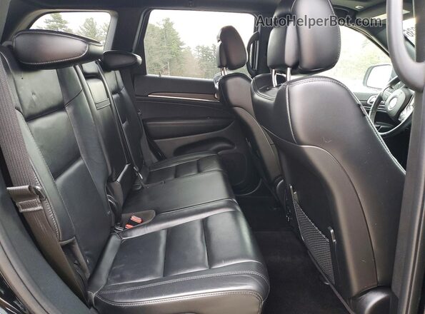 1C4RJFBG3JC337604 2018 JEEP GRAND Black Rear interior view