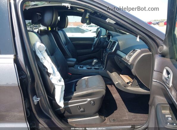 1C4RJFBG3JC427755 2018 JEEP GRAND CHEROKEE Gray Widok wnętrza z przodu