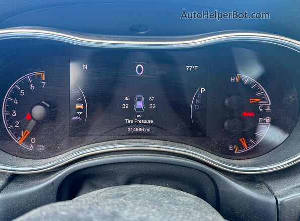 1C4RJFBG4GC338012 2016 JEEP GRAND Black Вид панелі приладів