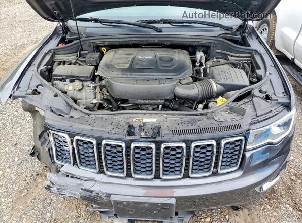 1C4RJFBG4HC601911 2017 JEEP GRAND Gray ხელსაწყოთა პანელის ხედი