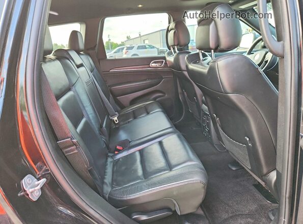 1C4RJFBG4JC361524 2018 JEEP GRAND Black Rear interior view