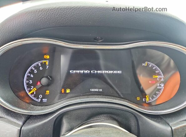 1C4RJFBG5JC286073 2018 JEEP GRAND Charcoal ხელსაწყოთა პანელის ხედი