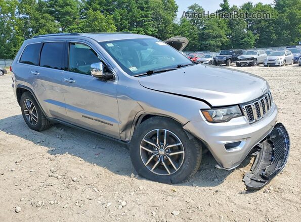 1C4RJFBG5JC308136 2018 JEEP GRAND Серебряный Передняя правая четверть
