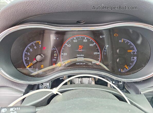 1C4RJFBG5LC224949 2020 JEEP GRAND Burgundy ხელსაწყოთა პანელის ხედი