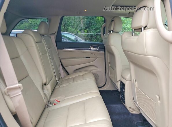 1C4RJFBG6JC257763 2018 JEEP GRAND White Rear interior view