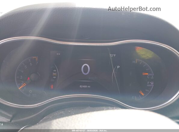 1C4RJFBG6JC388661 2018 JEEP GRAND CHEROKEE Gray Vista de los asientos traseros