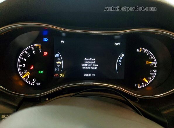 1C4RJFBG6KC756709 2019 JEEP GRAND White Vista del cuadro de instrumentos