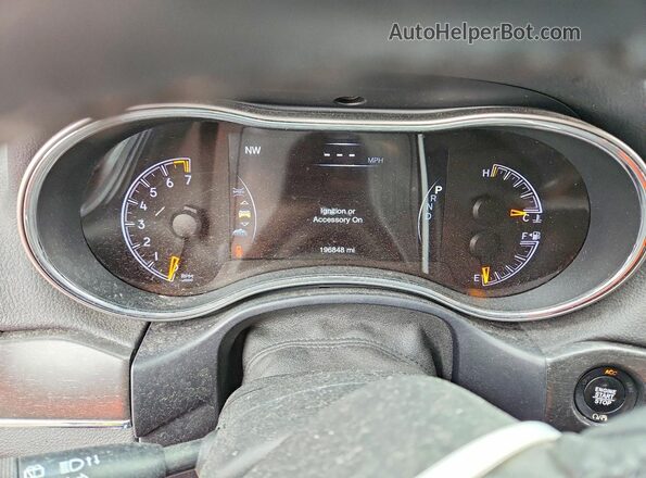 1C4RJFBG7JC134585 2018 JEEP GRAND Burgundy Вид щитка приладів