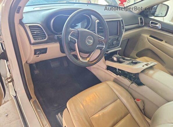 1C4RJFBG7JC388135 2018 JEEP GRAND White Dashboard view