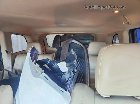 1C4RJFBG7JC388135 2018 JEEP GRAND White Rear seats view