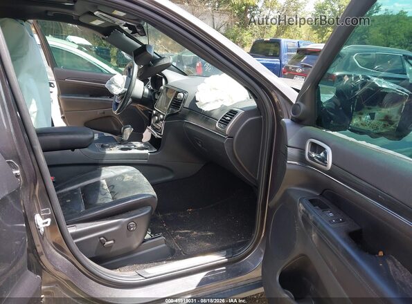 1C4RJFBG8LC444747 2020 JEEP GRAND CHEROKEE Gray Widok wnętrza z przodu