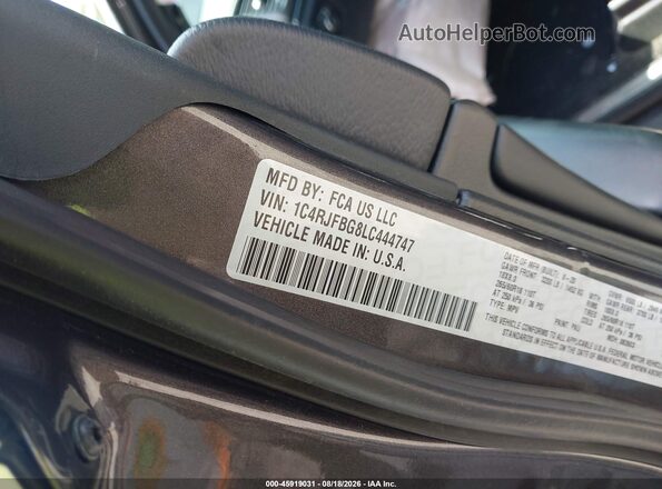 1C4RJFBG8LC444747 2020 JEEP GRAND CHEROKEE Gray Widok komory silnika