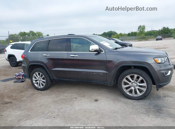 1C4RJFBG9HC621006 2017 JEEP GRAND CHEROKEE Brown Widok wnętrza z tyłu
