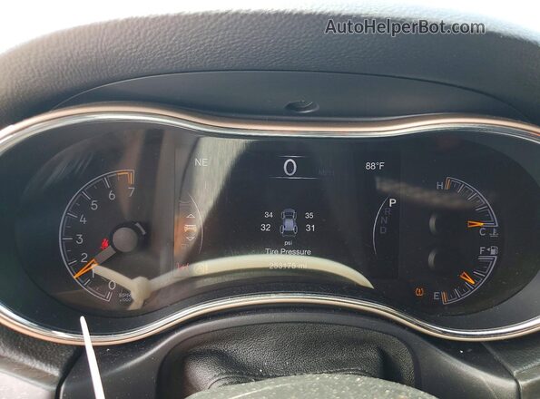 1C4RJFBG9HC920222 2017 JEEP GRAND Silver Սարքավորումների վահանակի տեսք