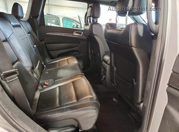 1C4RJFBGXHC734284 2017 JEEP GRAND Gray Widok wnętrza z tyłu