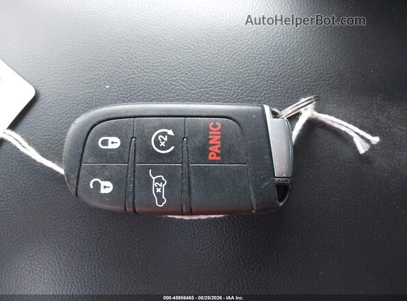 1C4RJFBGXHC942990 2017 JEEP GRAND CHEROKEE Серый Вид панели приборов
