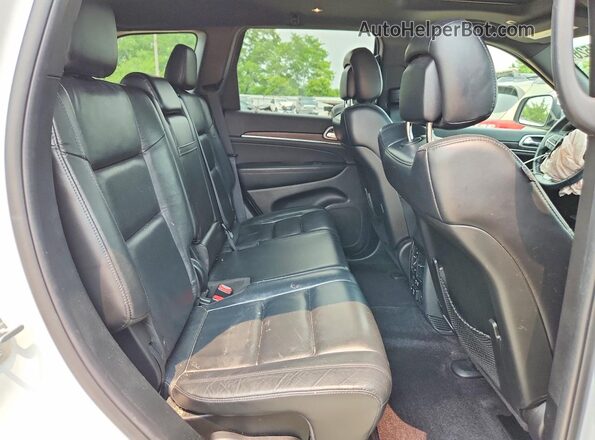 1C4RJFBGXJC165930 2018 JEEP GRAND White Вид задньої частини салону