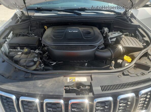 1C4RJFBGXJC181030 2018 JEEP GRAND White Widok wnętrza z tyłu