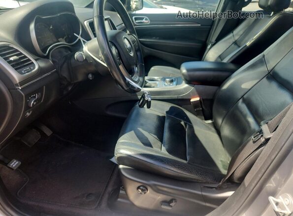 1C4RJFBGXJC331251 2018 JEEP GRAND Silver Rear seats view