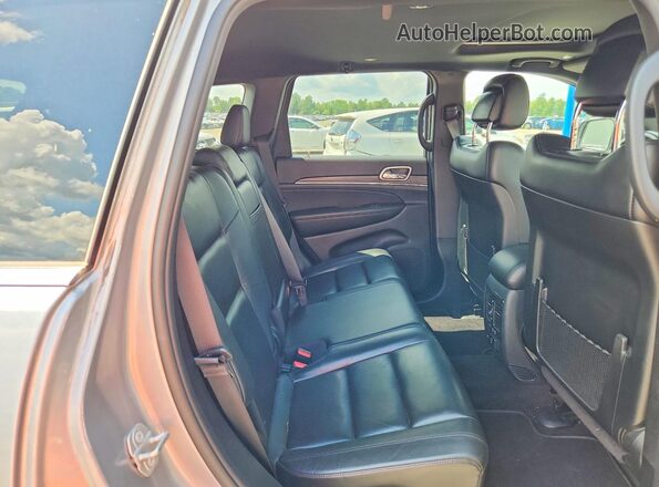 1C4RJFBT4KC562449 2019 JEEP GRAND Gray Vista interior trasera