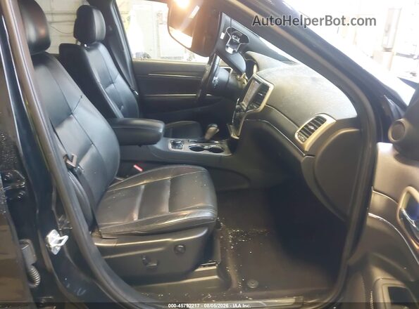 1C4RJFBT8HC682831 2017 JEEP GRAND CHEROKEE Black Front interior view
