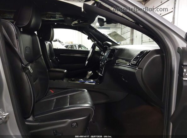 1C4RJFCG0LC209581 2020 JEEP GRAND CHEROKEE Silver Widok wnętrza z przodu