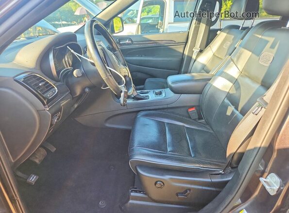 1C4RJFCG3LC101634 2020 JEEP GRAND Gray Front interior view