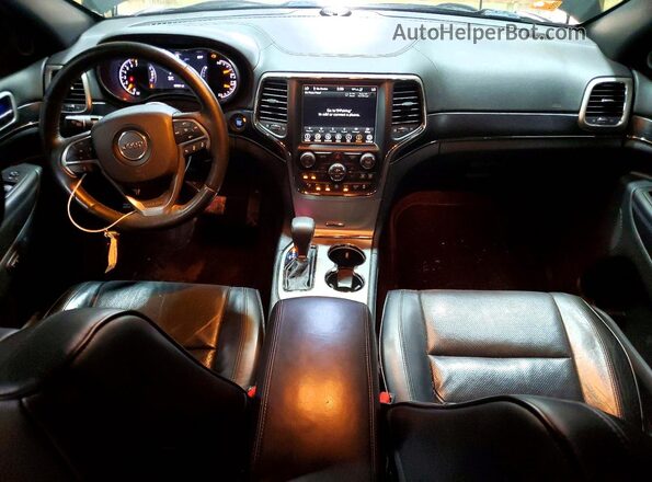1C4RJFCG4JC180812 2018 JEEP GRAND Черный Вид панели приборов