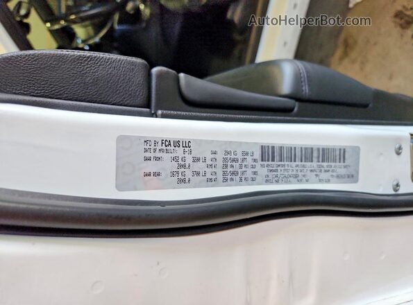 1C4RJFCG4JC476560 2018 JEEP GRAND White Սալոնի 360 աստիճան տեսք