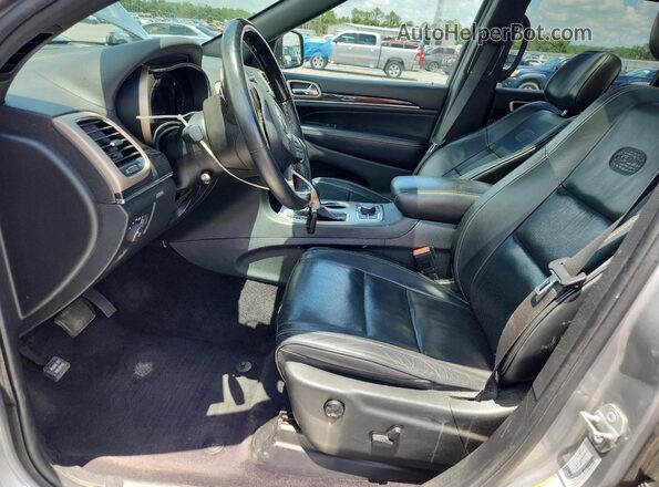 1C4RJFCG6GC305804 2016 JEEP GRAND Silver Front interior view