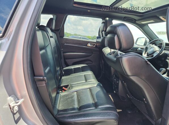 1C4RJFCG6GC305804 2016 JEEP GRAND Silver Rear seats view