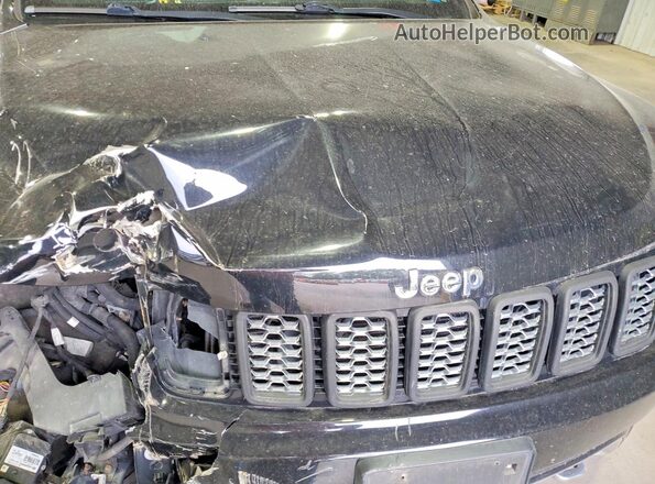1C4RJFCGXHC770135 2017 JEEP GRAND Black Engine compartment view