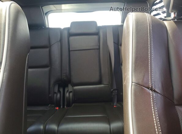 1C4RJFCGXKC640119 2019 JEEP GRAND Red Вид задніх сидінь