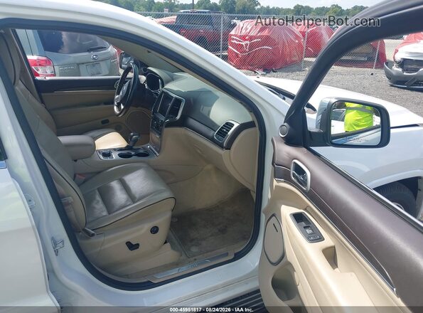 1C4RJFCMXJC395990 2018 JEEP GRAND CHEROKEE White Vista interior delantera