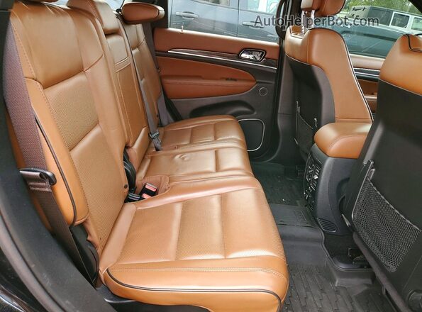 1C4RJFCTXLC111946 2020 JEEP GRAND Black Սալոնի հետևի տեսք