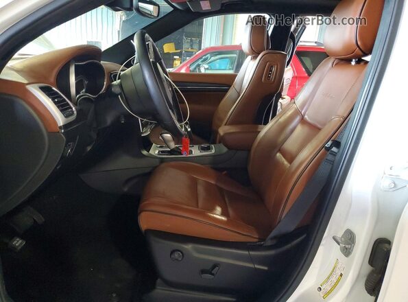 1C4RJFJG1KC699899 2019 JEEP GRAND Белый Вид салона спереди
