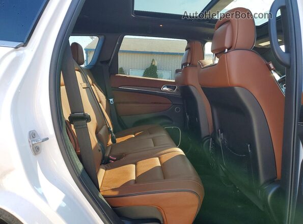 1C4RJFJG3JC147593 2018 JEEP GRAND White Вид задньої частини салону