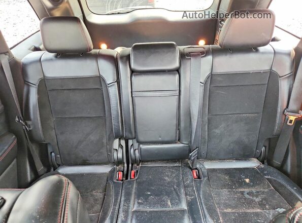 1C4RJFLG2HC746184 2017 JEEP GRAND Red Widok tylnych siedzeń