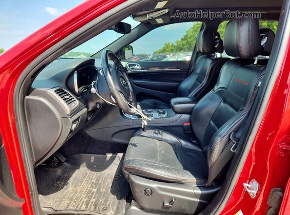 1C4RJFLG2JC189461 2018 JEEP GRAND Red Front interior view