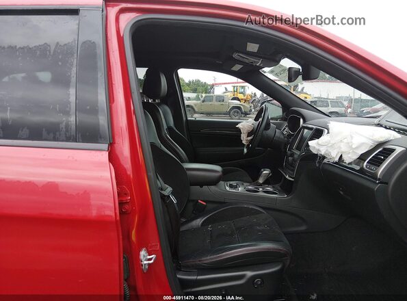 1C4RJFLGXHC790160 2017 JEEP GRAND CHEROKEE Red Widok wnętrza z przodu