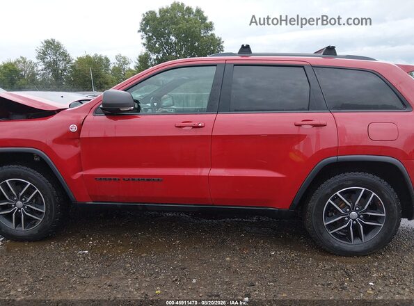 1C4RJFLGXHC790160 2017 JEEP GRAND CHEROKEE Red Widok wnętrza 360 stopni