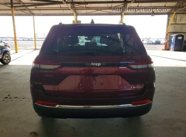 1C4RJGAG1PC663157 2023 JEEP GRAND Burgundy Vista trasera